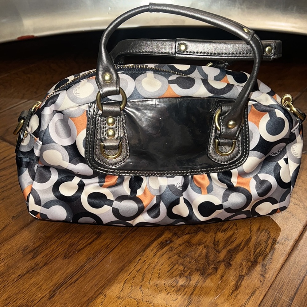 Coach Bag - Picture 2 of 8